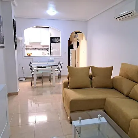 Apartament Julia De Lux Torrevieja Buitenkant foto