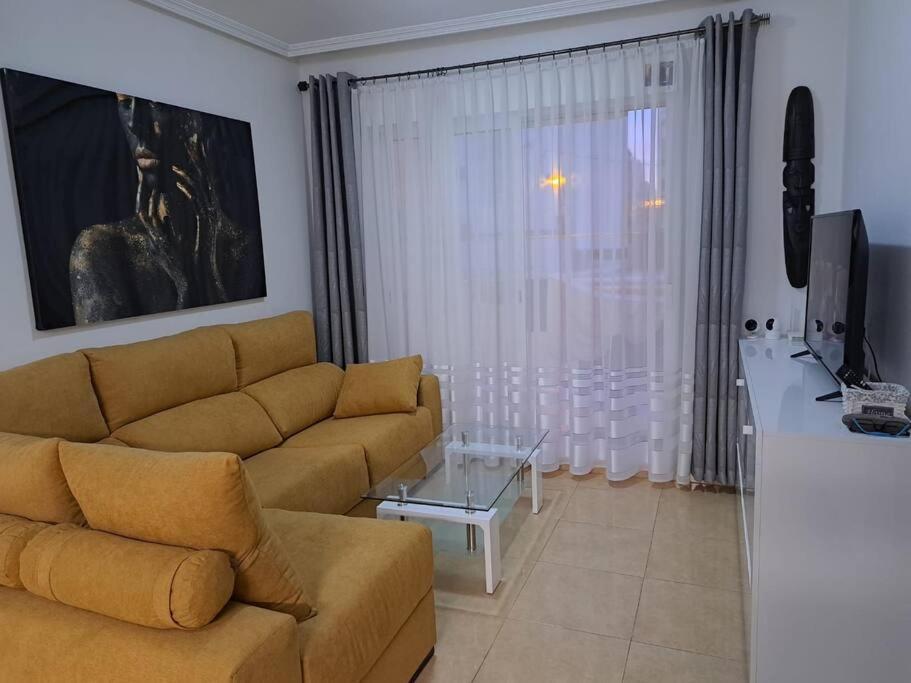 Apartament Julia De Lux *